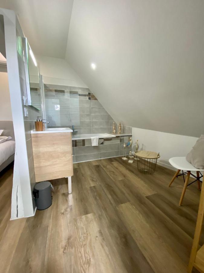 Comfortable Air-Conditioned T3 In The Heart Of Amboise With Parking Space Екстер'єр фото